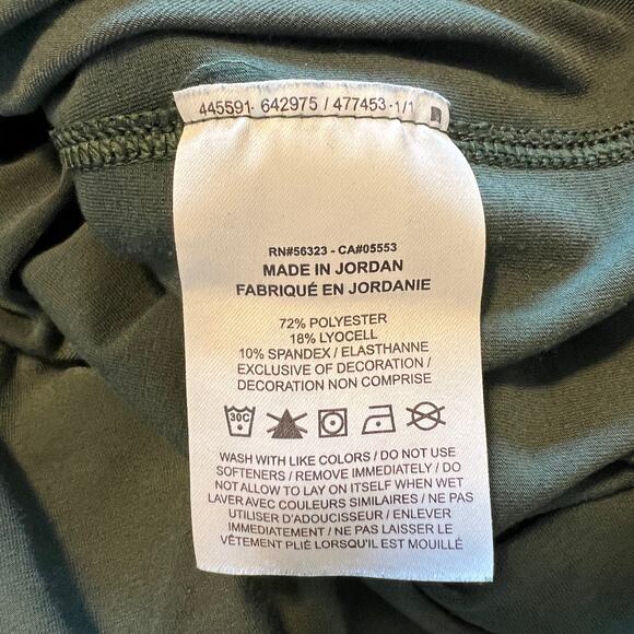 Nike Men's Medium/Small T-Shirt Ultra Soft - Picture 7 of 8